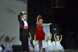 Детское танцевальное шоу в стиле HАLLOWEEN. Владивосток, 2015.